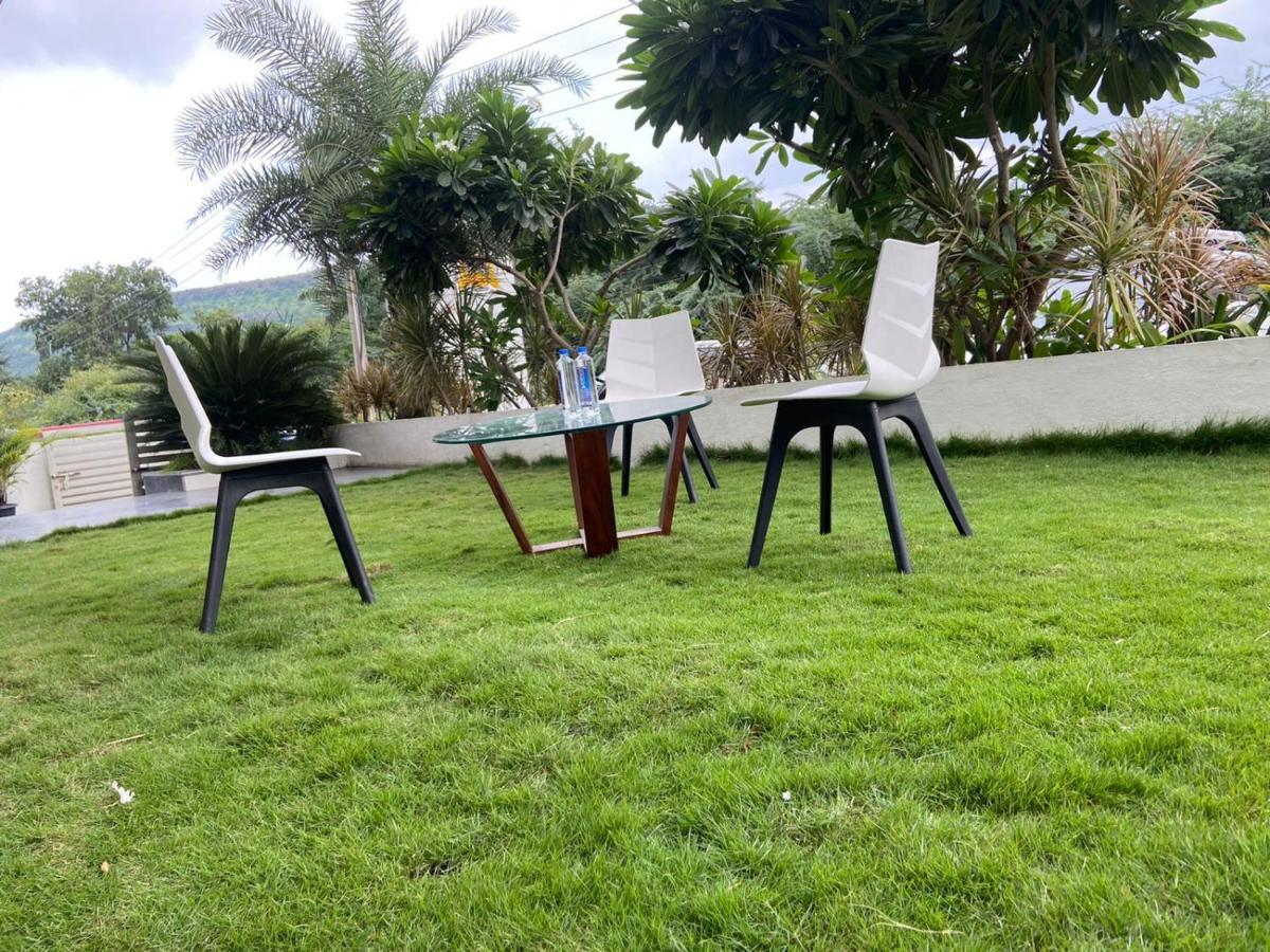 Hotel The Orange Flag Aurangabad  Ngoại thất bức ảnh
