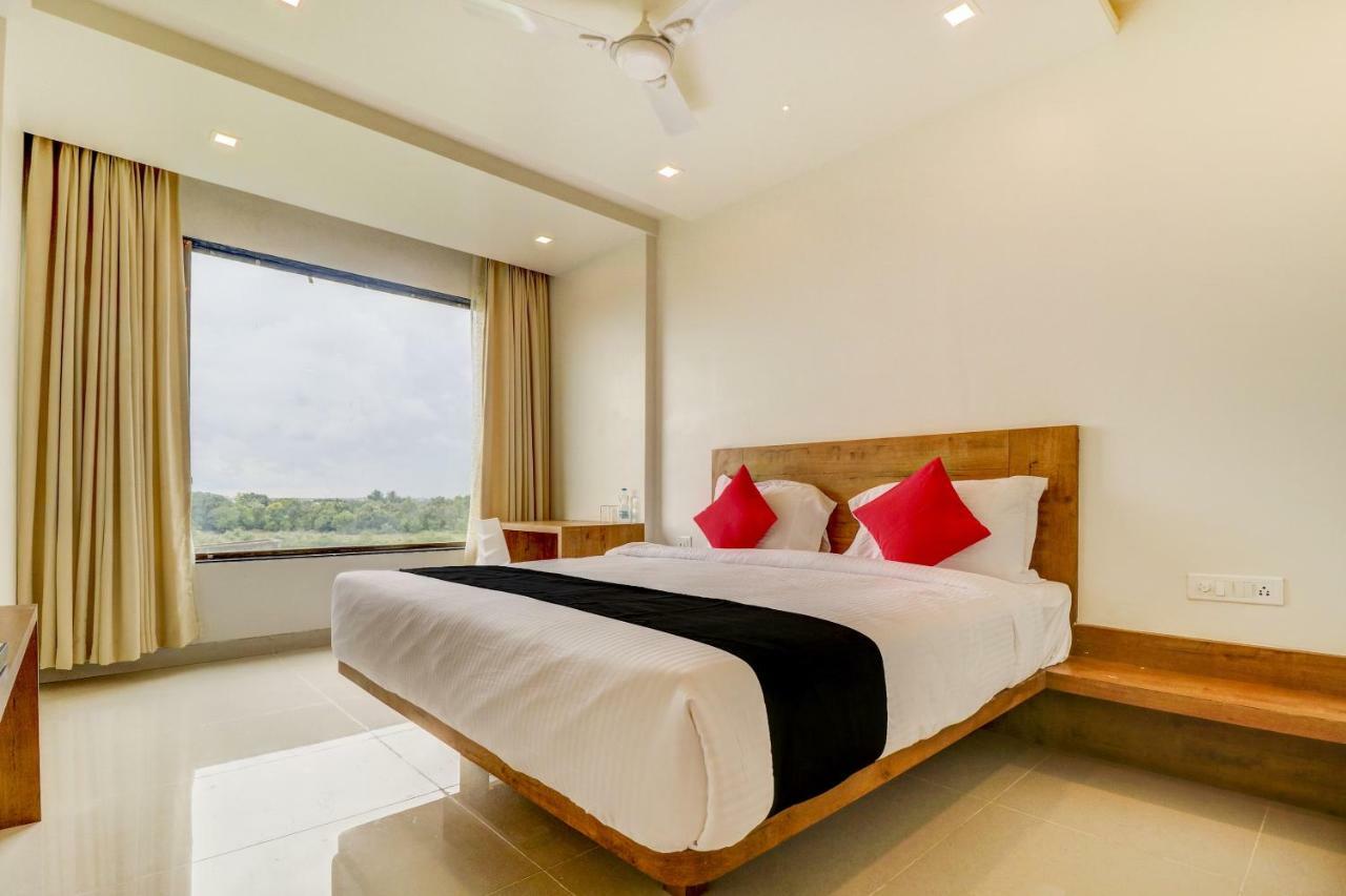 Hotel The Orange Flag Aurangabad  Ngoại thất bức ảnh
