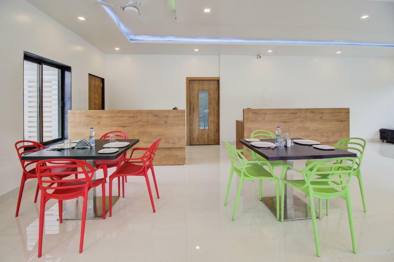 Hotel The Orange Flag Aurangabad  Ngoại thất bức ảnh