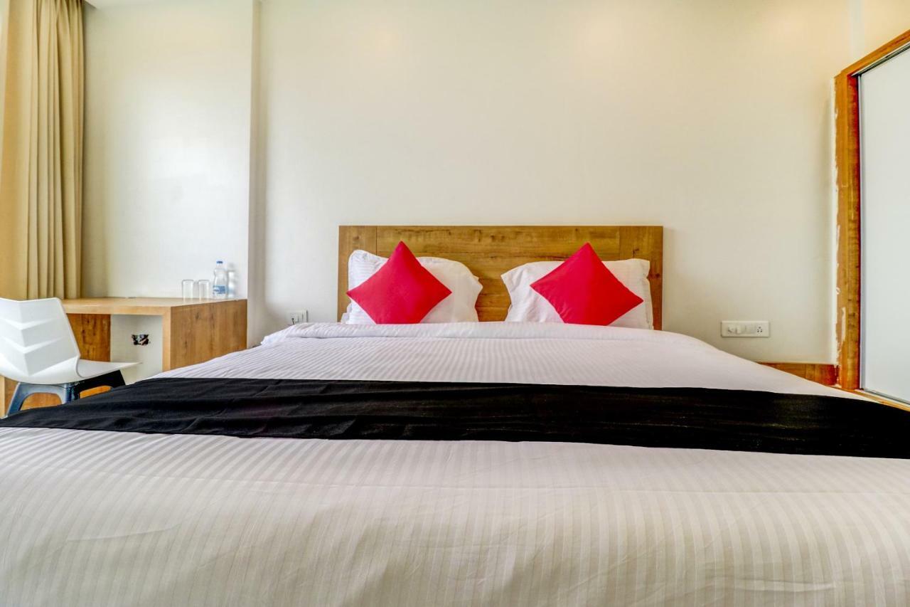 Hotel The Orange Flag Aurangabad  Ngoại thất bức ảnh
