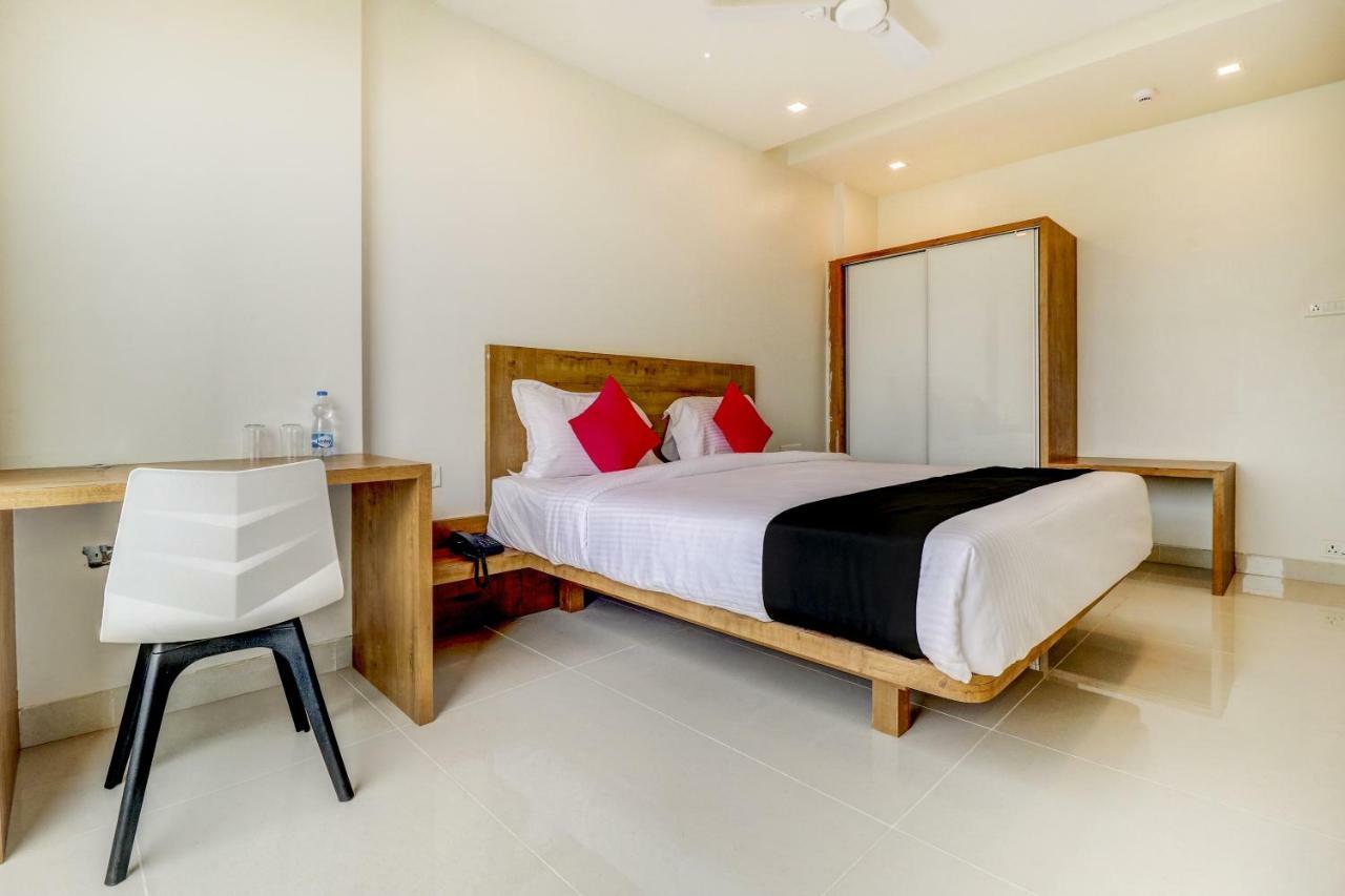 Hotel The Orange Flag Aurangabad  Ngoại thất bức ảnh
